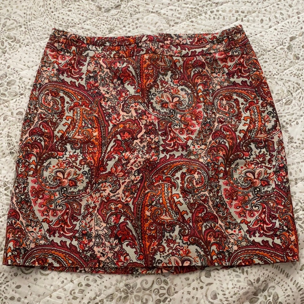 Loft Paisley, lined mini skirt Sz 4P